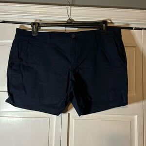 Old Navy women’s navy shorts 5” inseam